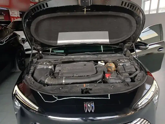 Buick LaCrosse — Фото автомобиля 19