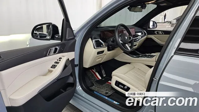 BMW X5 — Фото автомобиля 10
