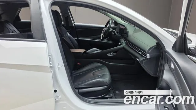 Hyundai Avante CN7 — Фото автомобиля 26