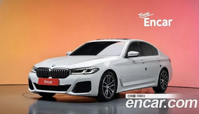 Фотография автомобиля — BMW 5 Series G30