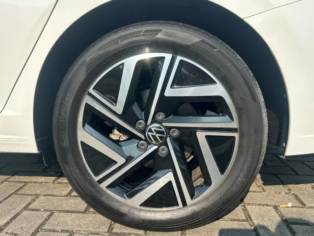 Volkswagen Sagitar — Фото автомобиля 23