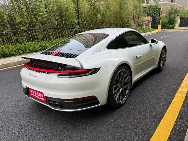 Porsche 911 — Фото автомобиля 6