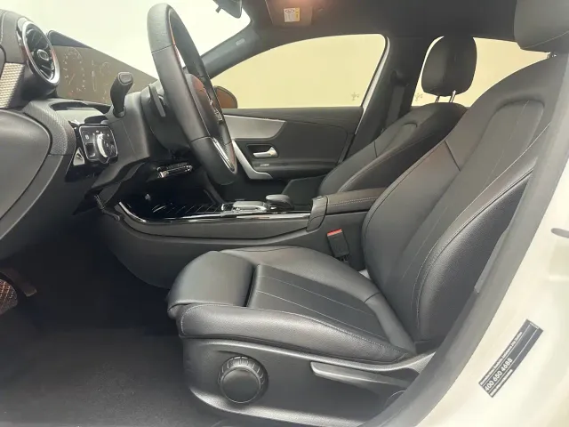 Mercedes-Benz A-Class — Фото автомобиля 18