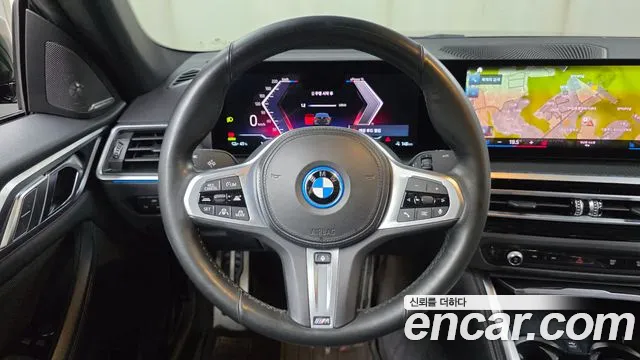 BMW i4 — Фото автомобиля 22