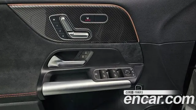 Mercedes-Benz GLA-Class — Фото автомобиля 15