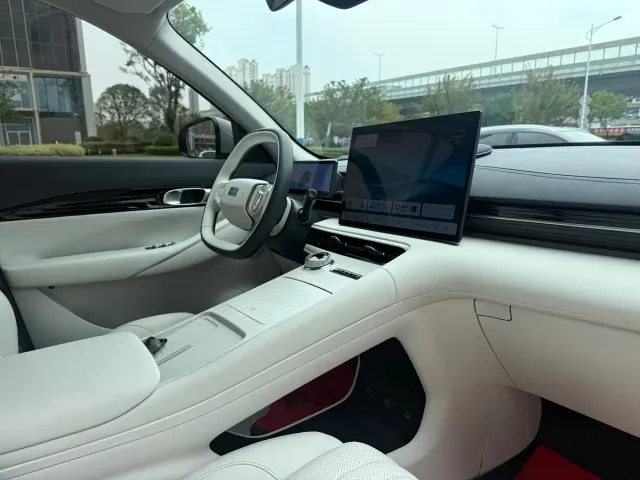 Geely Galaxy E5 — Фото автомобиля 10