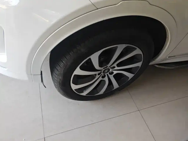 Land Rover Discovery Sport — Фото автомобиля 22