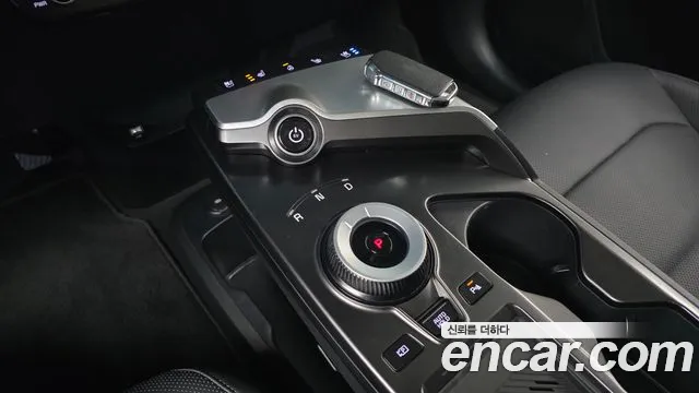 Kia EV6 — Фото автомобиля 9