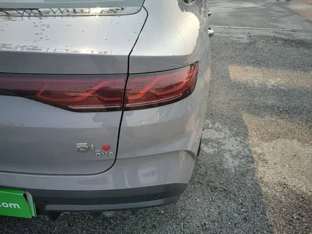 BYD Qin L — Фото автомобиля 7