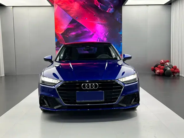 Audi A7 — Фото автомобиля 2