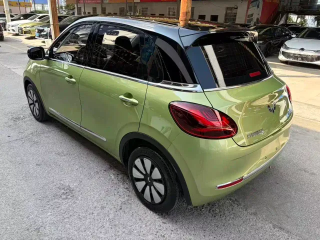 Wuling Bingo — Фото автомобиля 12