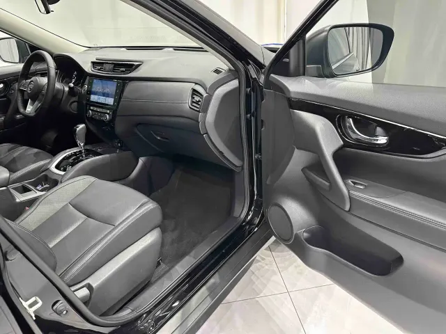 Nissan X-Trail — Фото автомобиля 16