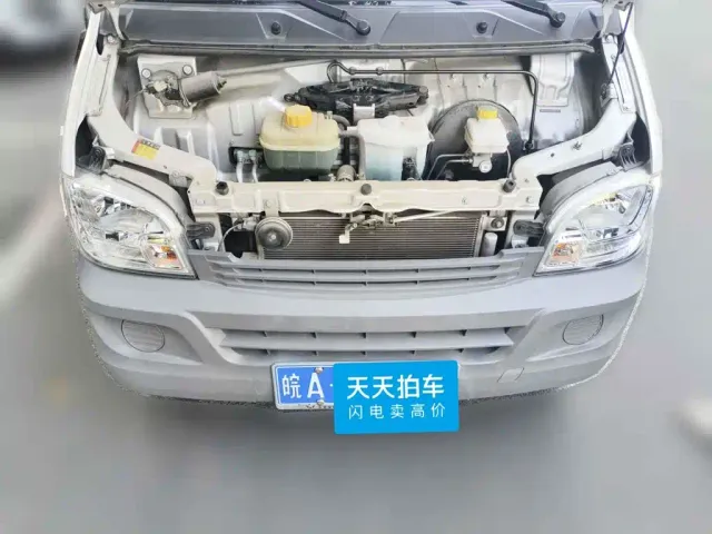 Wuling Zhiguang — Фото автомобиля 3