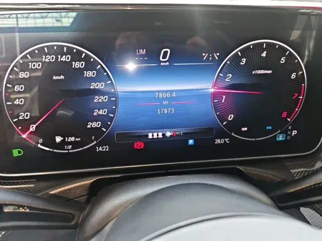 Mercedes-Benz C-Class — Фото автомобиля 11