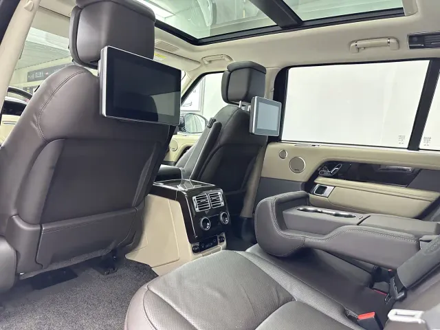 Land Rover Range Rover — Фото автомобиля 14