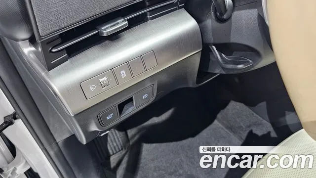 Hyundai Kona Kona (SX2) Бензин 1.6 турбо 2WD — Фото автомобиля 18
