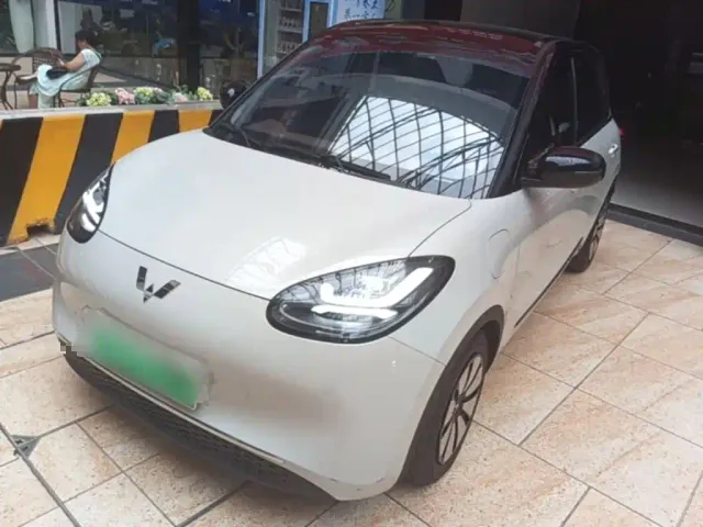 Фотография автомобиля — Wuling Bingo