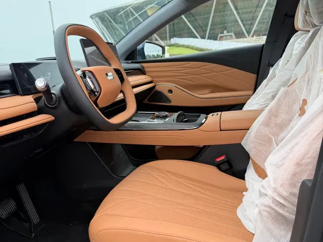 Geely Galaxy Xingyao 8 — Фото автомобиля 11