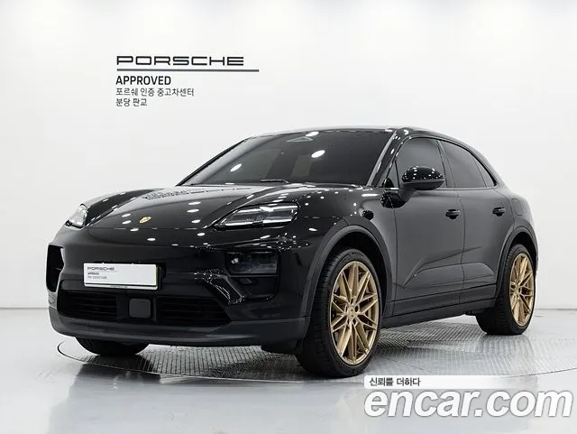 Фотография автомобиля — Porsche Macan