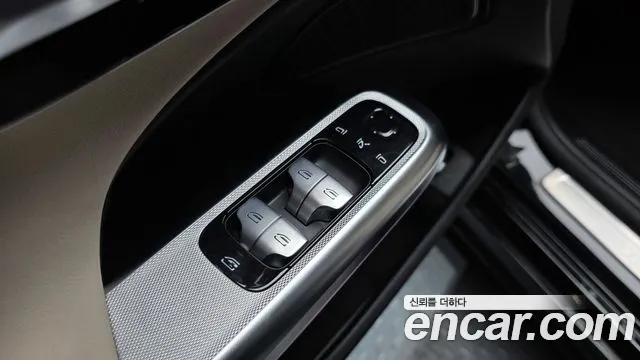 Mercedes-Benz E-Class W214 — Фото автомобиля 30