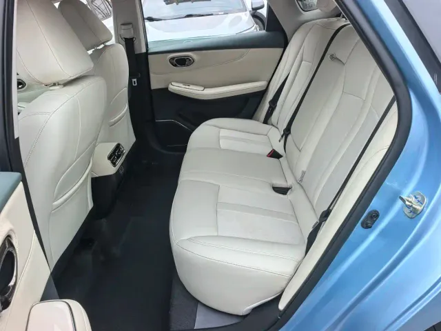 GAC Aion S MAX — Фото автомобиля 11