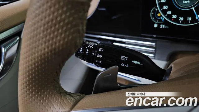 Hyundai Grandeur — Фото автомобиля 14