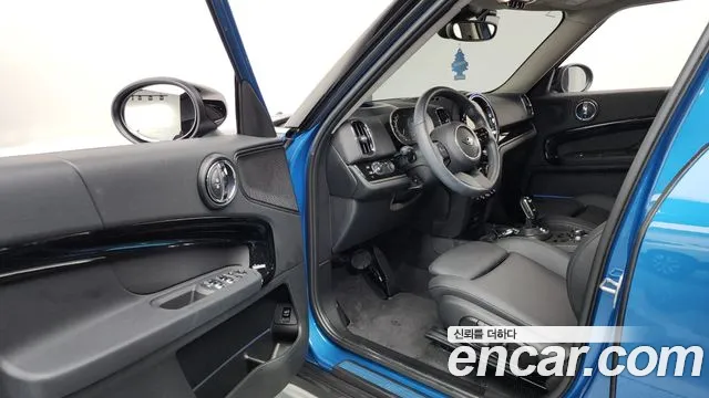MINI Countryman — Фото автомобиля 15