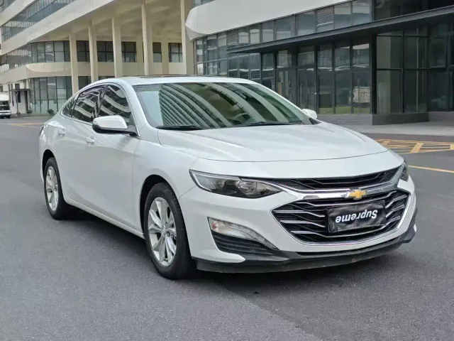 Chevrolet Malibu XL — Фото автомобиля 3