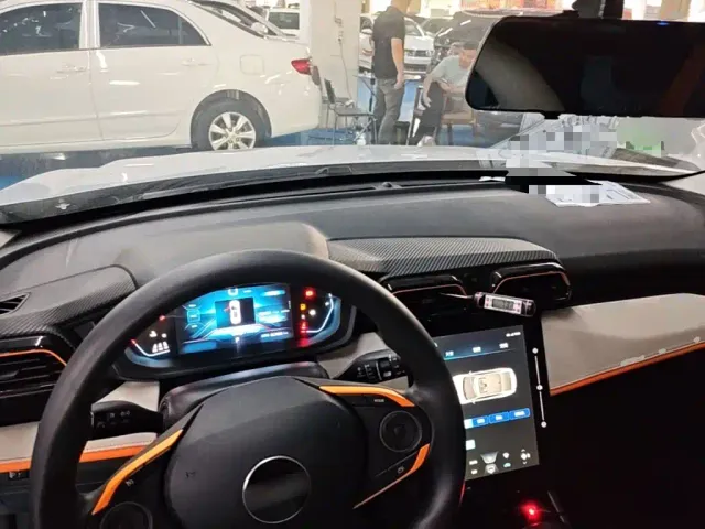 Dongfeng Yixuan GS — Фото автомобиля 9