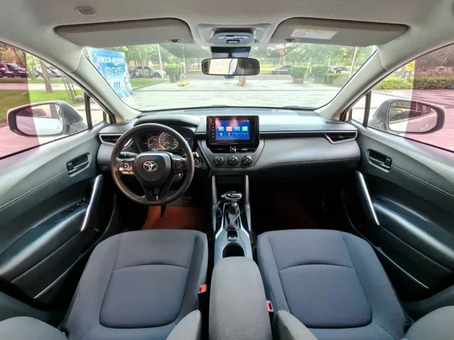 Toyota Corolla Cross — Фото автомобиля 12