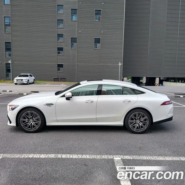 Mercedes-Benz AMG GT 4 двери 43 4MATIC+ — Фото автомобиля 16