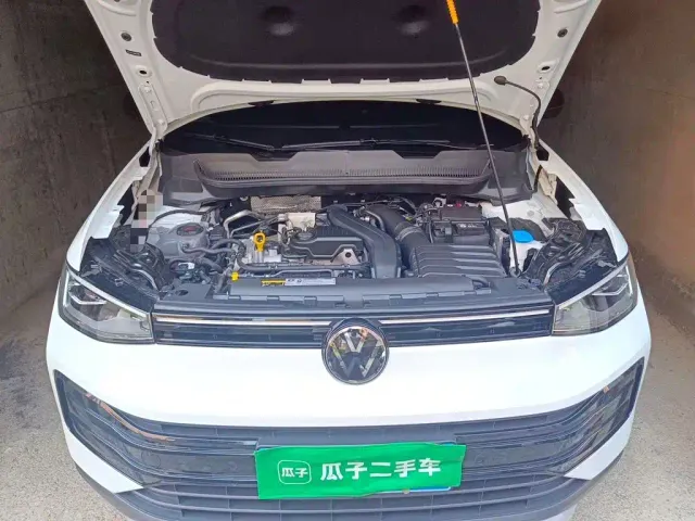 Volkswagen Tharu — Фото автомобиля 10