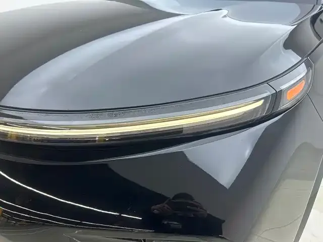 Li Auto L9 — Фото автомобиля 16