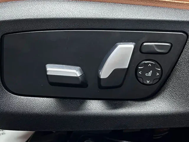 BMW 5 Series — Фото автомобиля 22