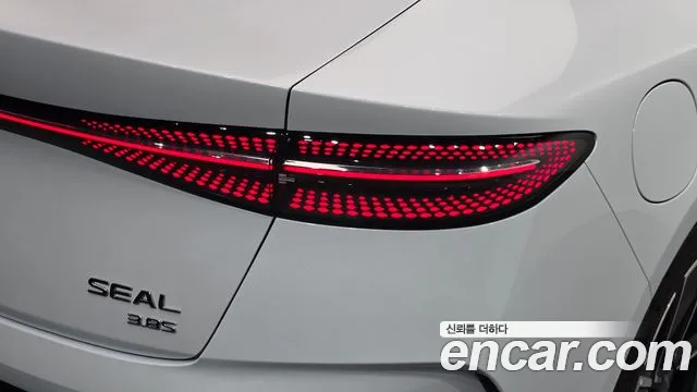 BYD Seal — Фото автомобиля 8