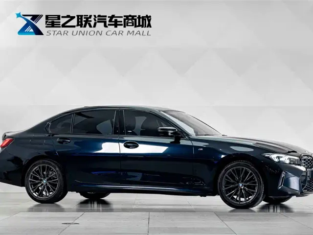 BMW 3 Series — Фото автомобиля 5