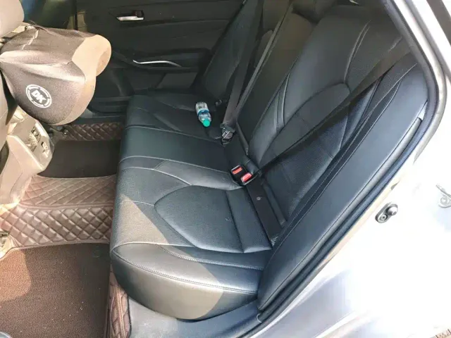 Toyota Avalon — Фото автомобиля 14