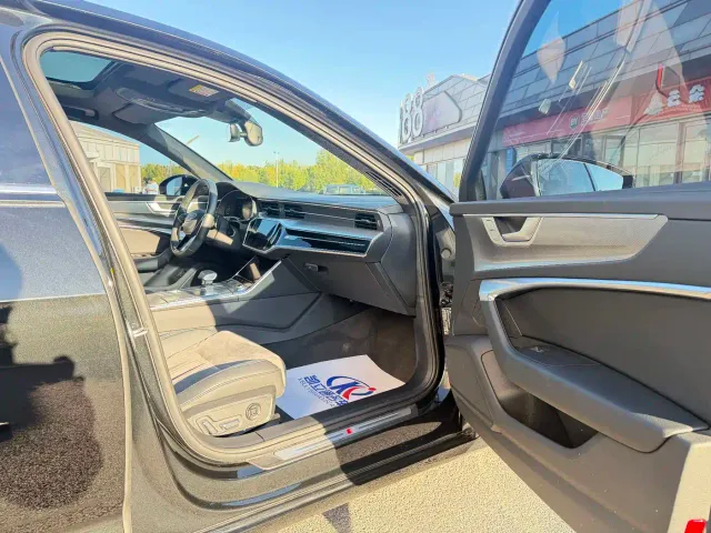 Audi A6L — Фото автомобиля 11