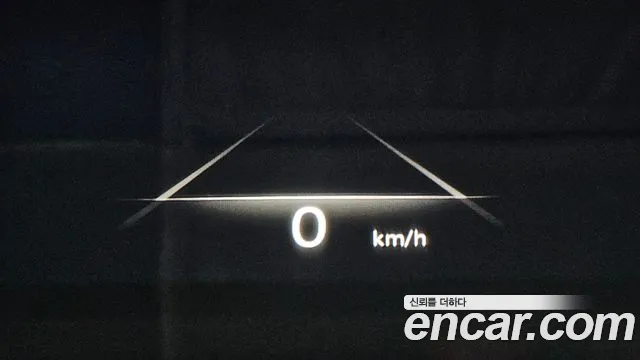 Genesis GV70 2.5T Бензин 2WD — Фото автомобиля 19