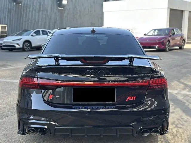 Audi A7L — Фото автомобиля 4