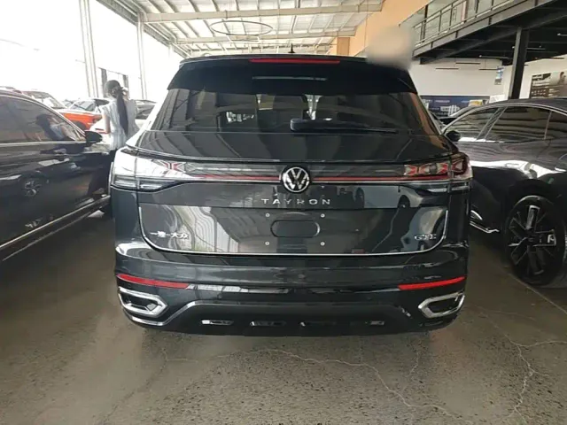 Volkswagen Tayron GTE Plug-in Hybrid — Фото автомобиля 5