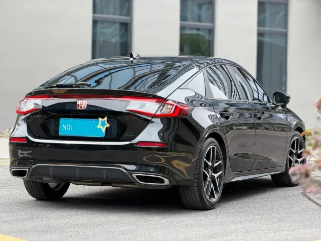 Honda Civic — Фото автомобиля 6