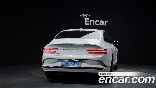 Genesis G80 Electrified G80 (RG3) — Фото автомобиля 4