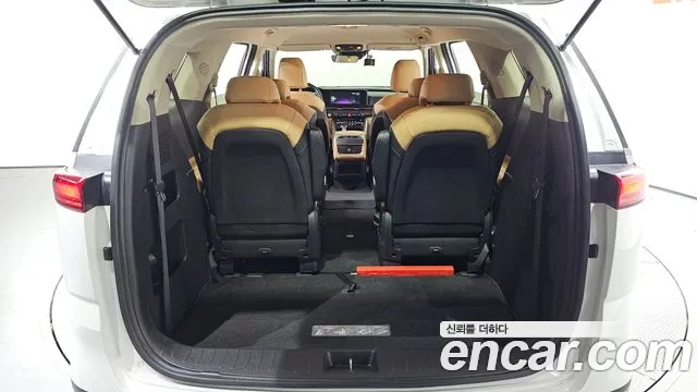 Kia Canival Carnival 4 поколение Дизель 9 мест Prestige — Фото автомобиля 17