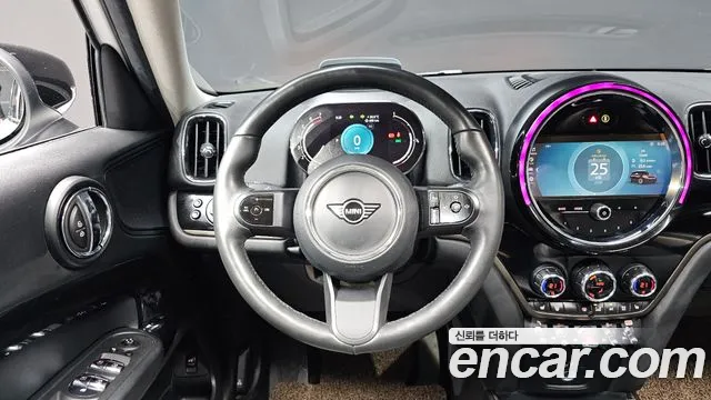 Mini Countryman — Фото автомобиля 12