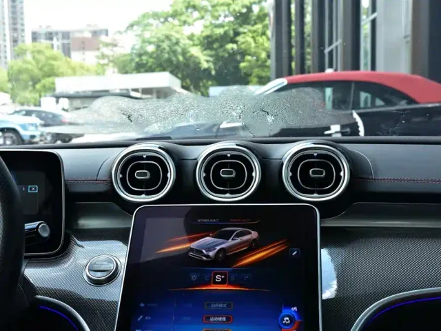 Mercedes-Benz C-Class AMG — Фото автомобиля 15