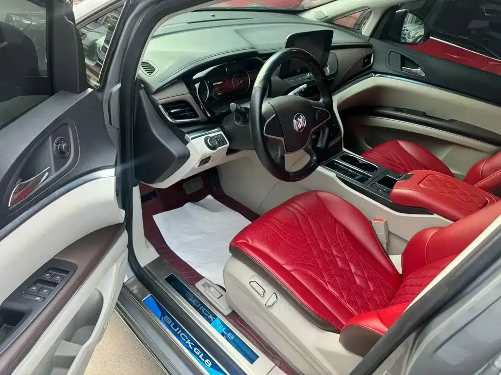 Buick Buick GL8 2022 Land Business Class 652T Comfort — Фото автомобиля 7
