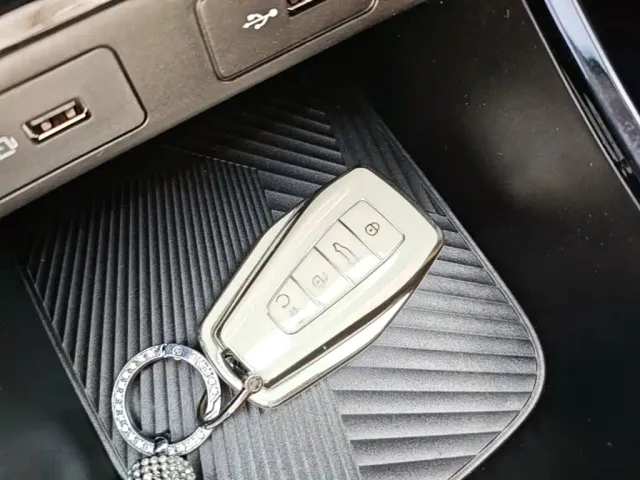 Geely Geometry E Firefly — Фото автомобиля 8
