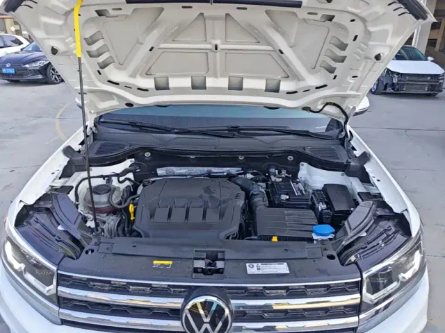Volkswagen Tharu — Фото автомобиля 19