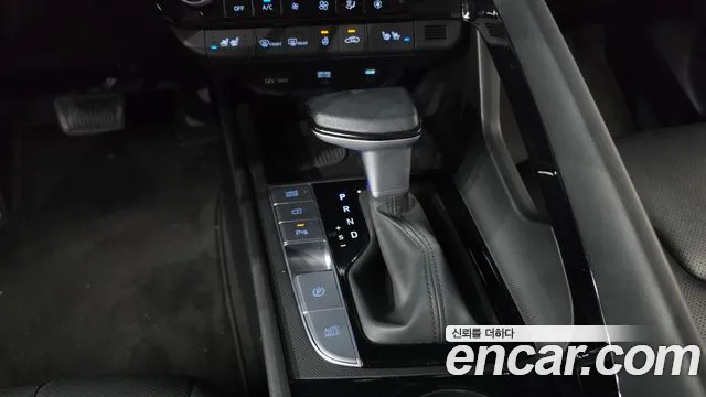 Hyundai Avante CN7 — Фото автомобиля 12